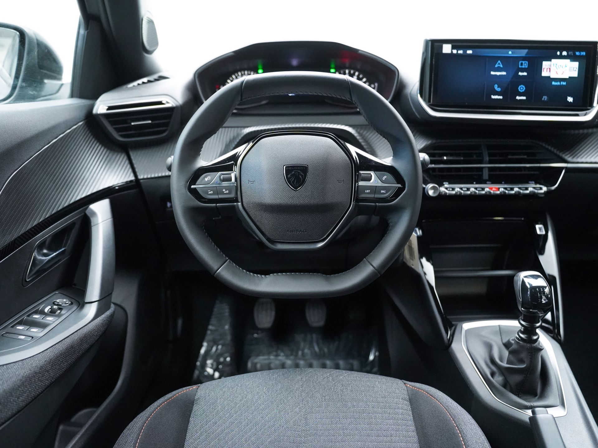 Peugeot 2008 Style Gasolina 100 S&S 6 Vel. MAN