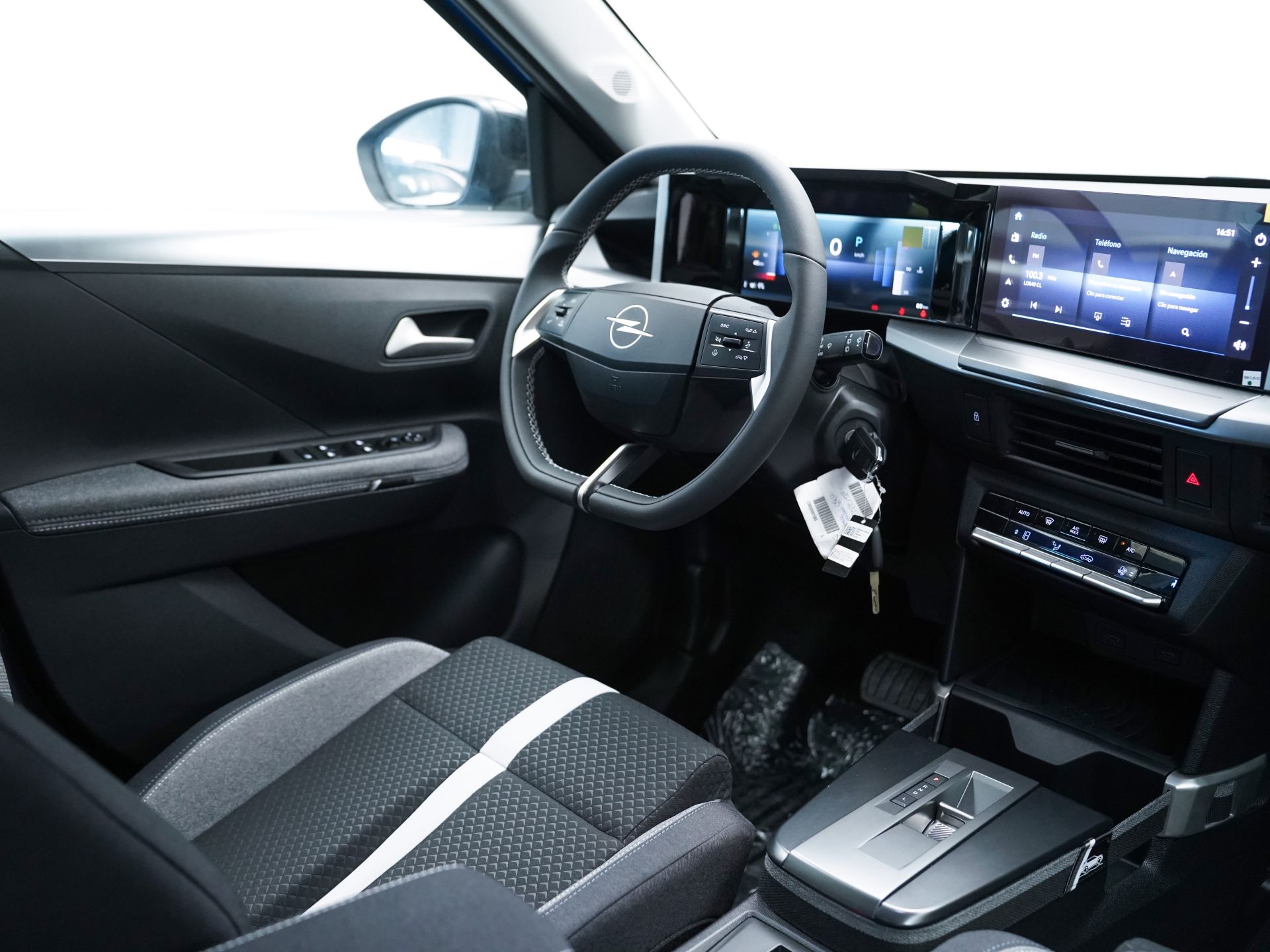 Opel Frontera 1.2T XHT Hybrid eDCT6 107kW GS