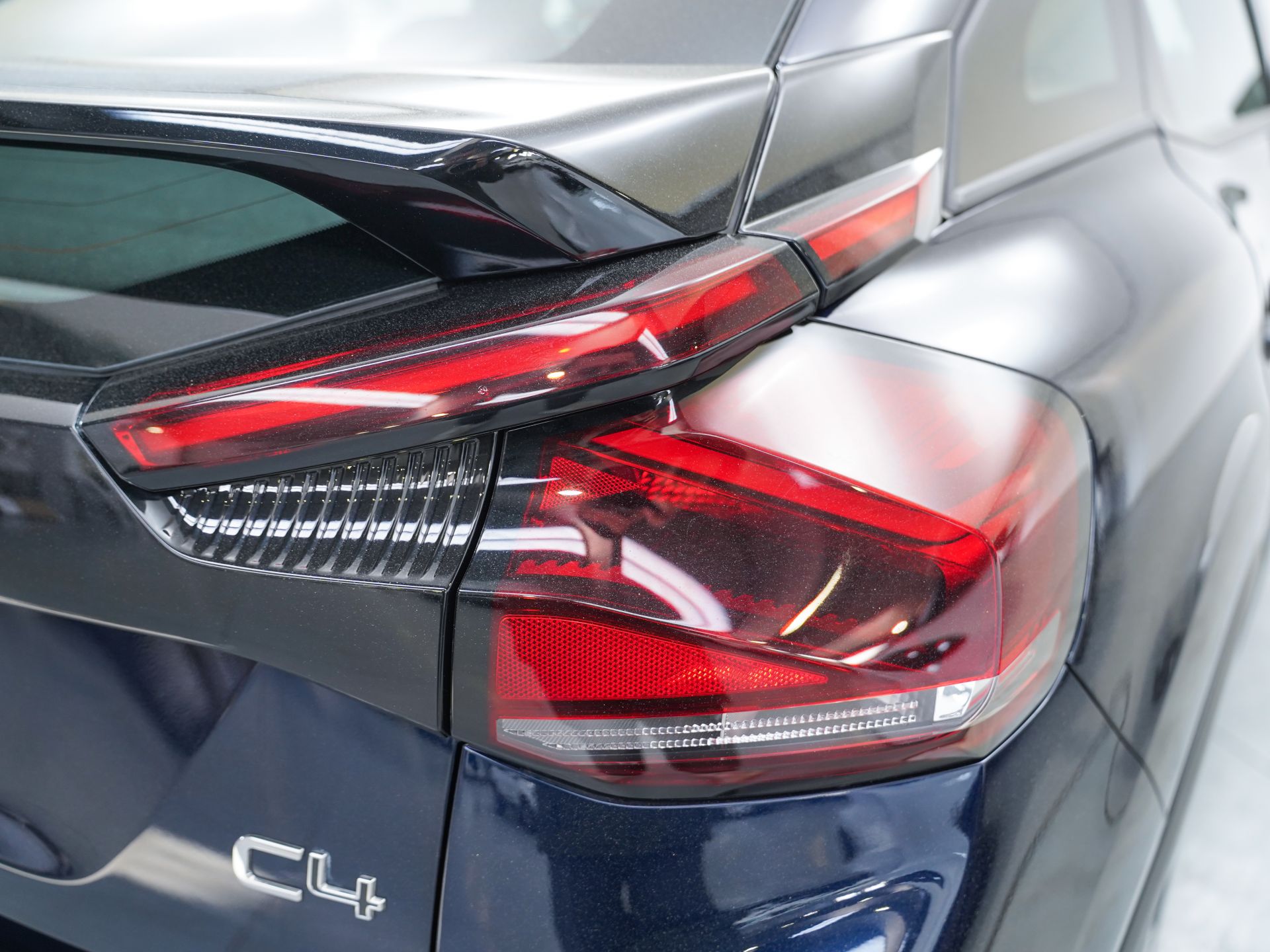 Citroen C4 PureTech 130 S&S 6v Plus