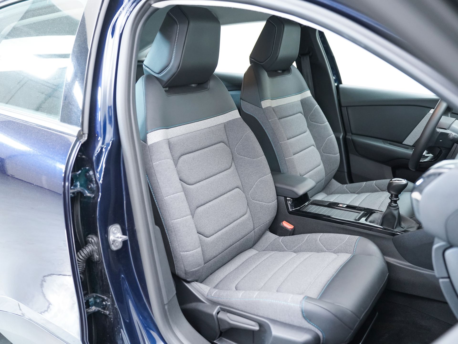 Citroen C4 PureTech 130 S&S 6v Plus