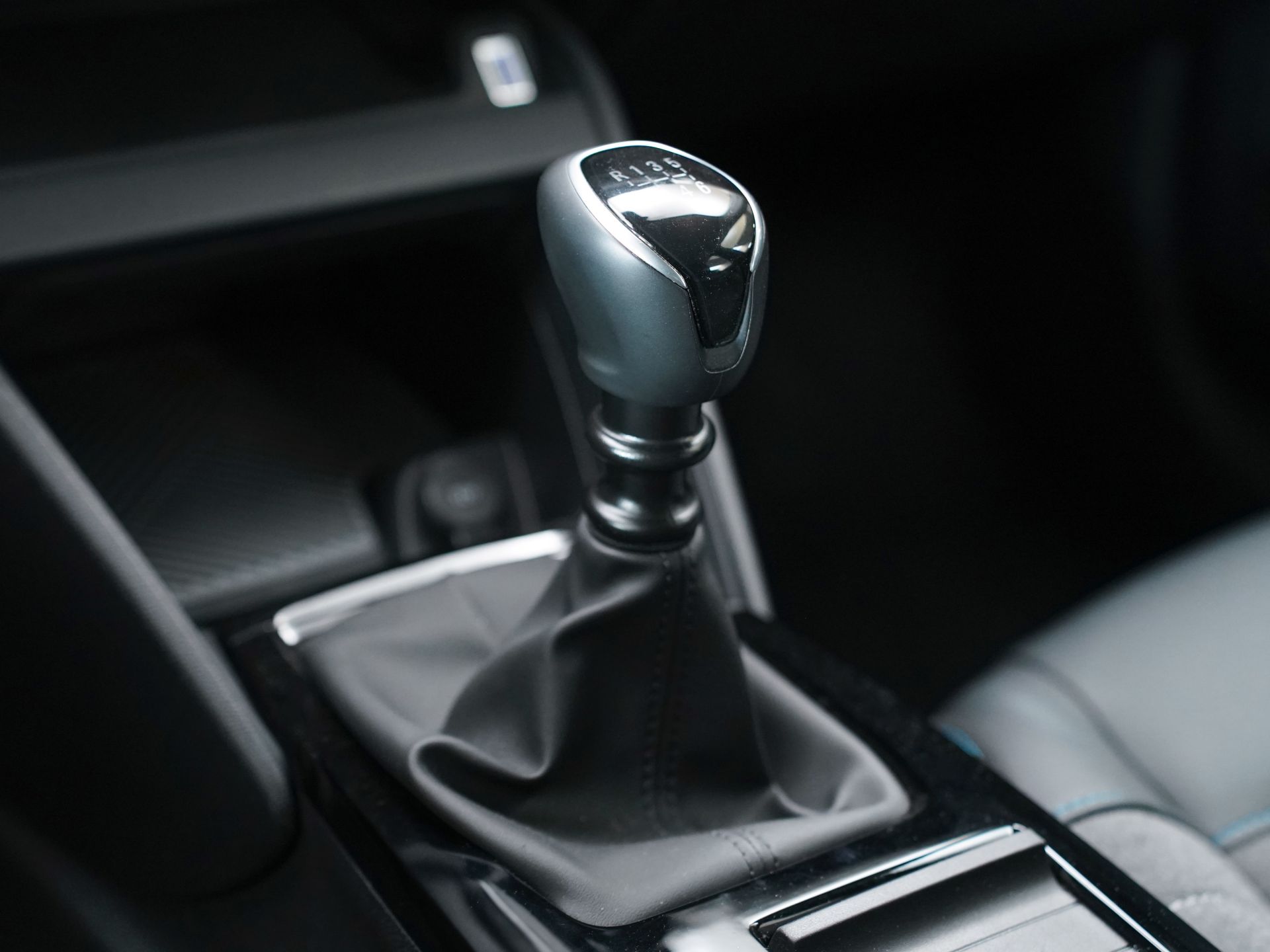 Citroen C4 PureTech 130 S&S 6v Plus