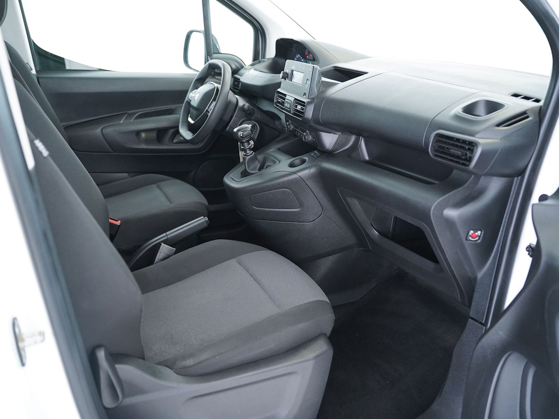 Peugeot Rifter Active Pack Business Std. BlueHDi 100