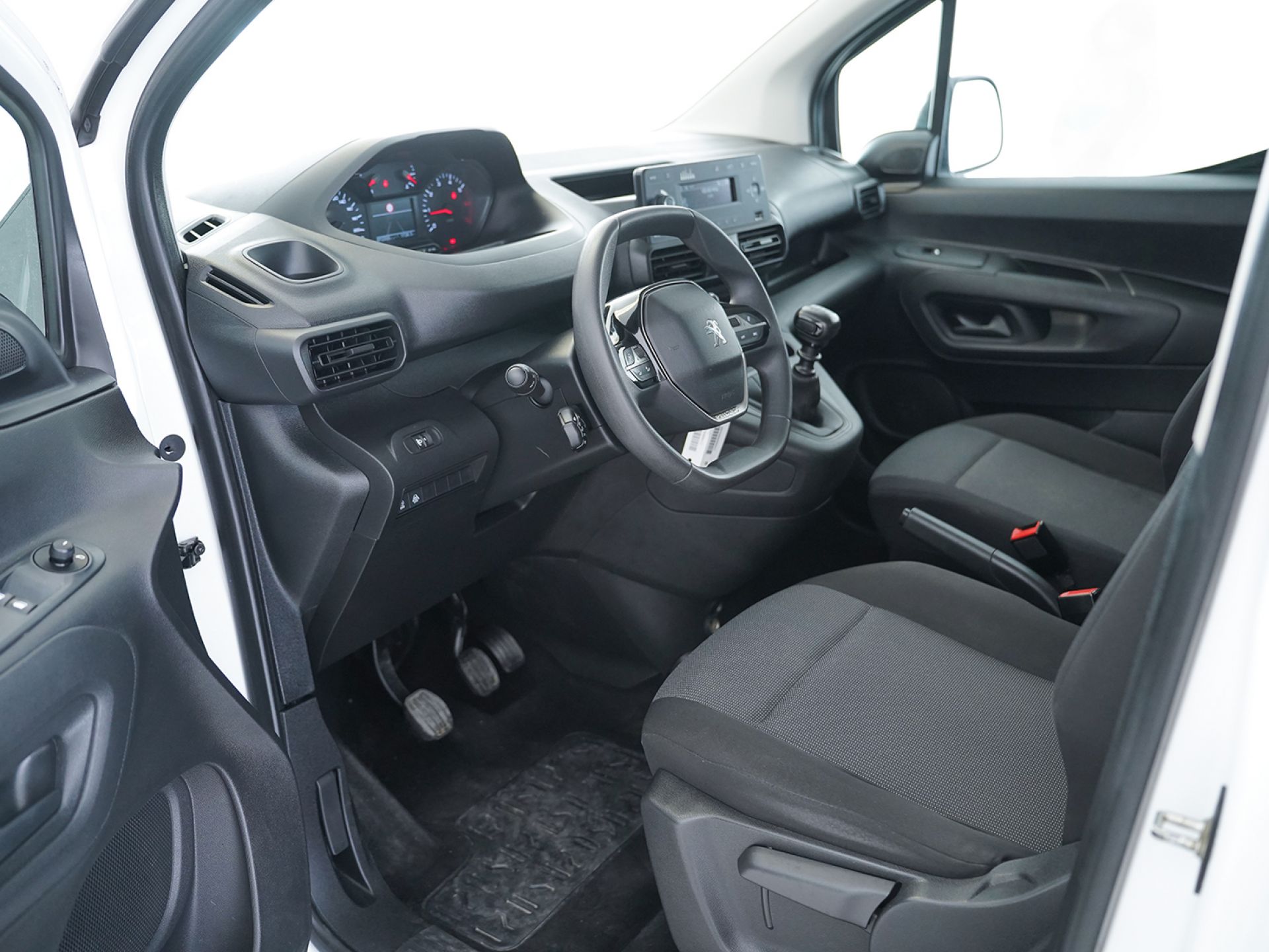 Peugeot Rifter Active Pack Business Std. BlueHDi 100