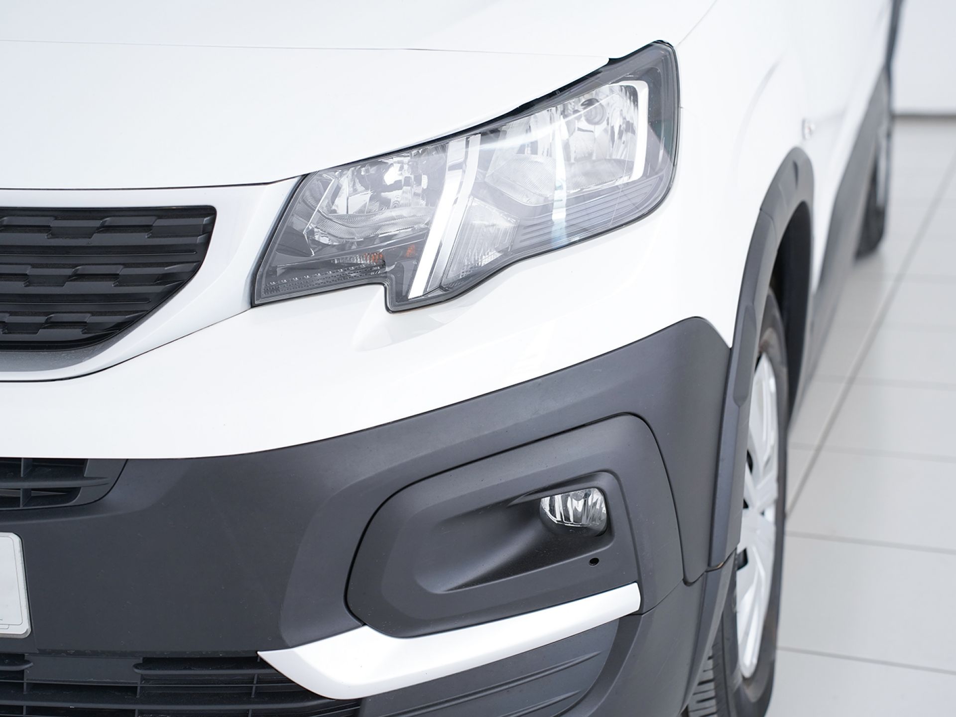 Peugeot Rifter Active Pack Business Std. BlueHDi 100