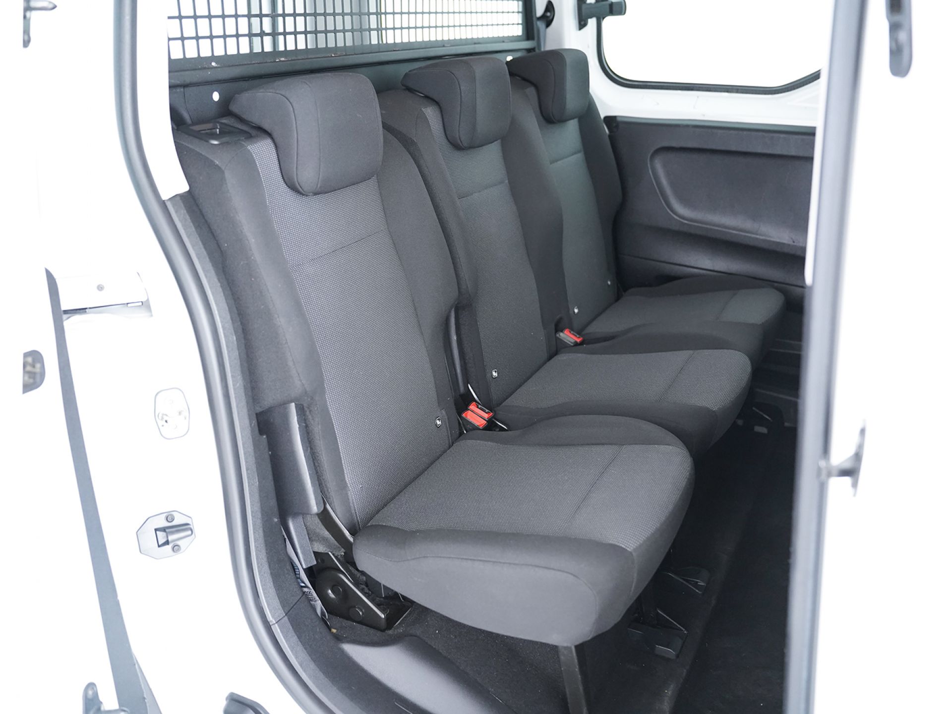 Peugeot Rifter Active Pack Business Std. BlueHDi 100