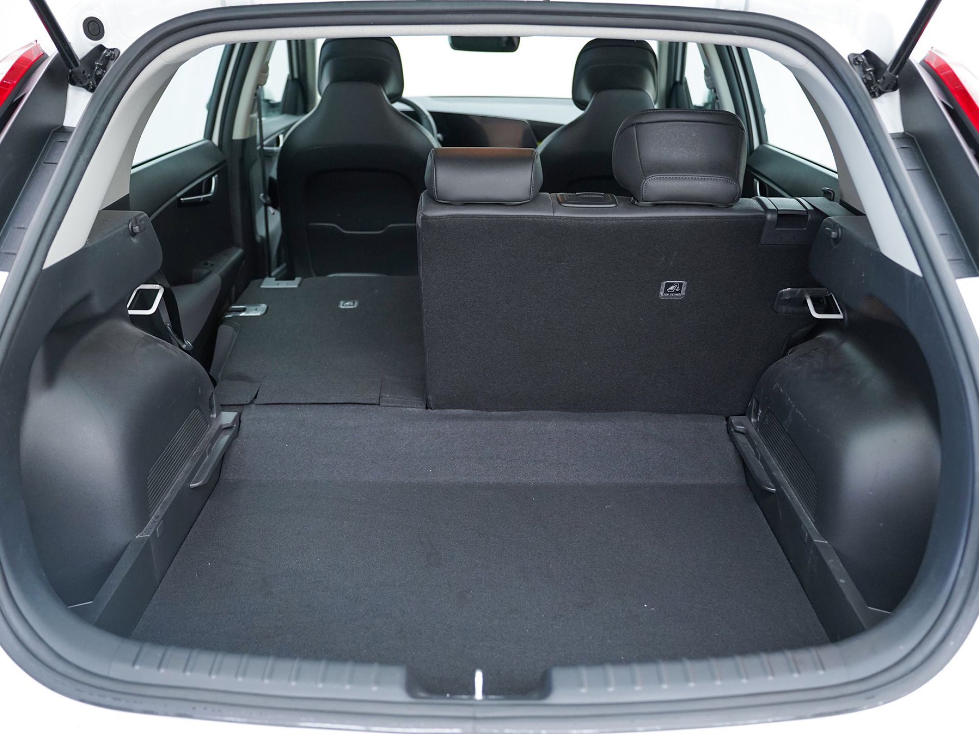 Kia Niro 1.6 GDi HEV 104kW (141CV) Drive