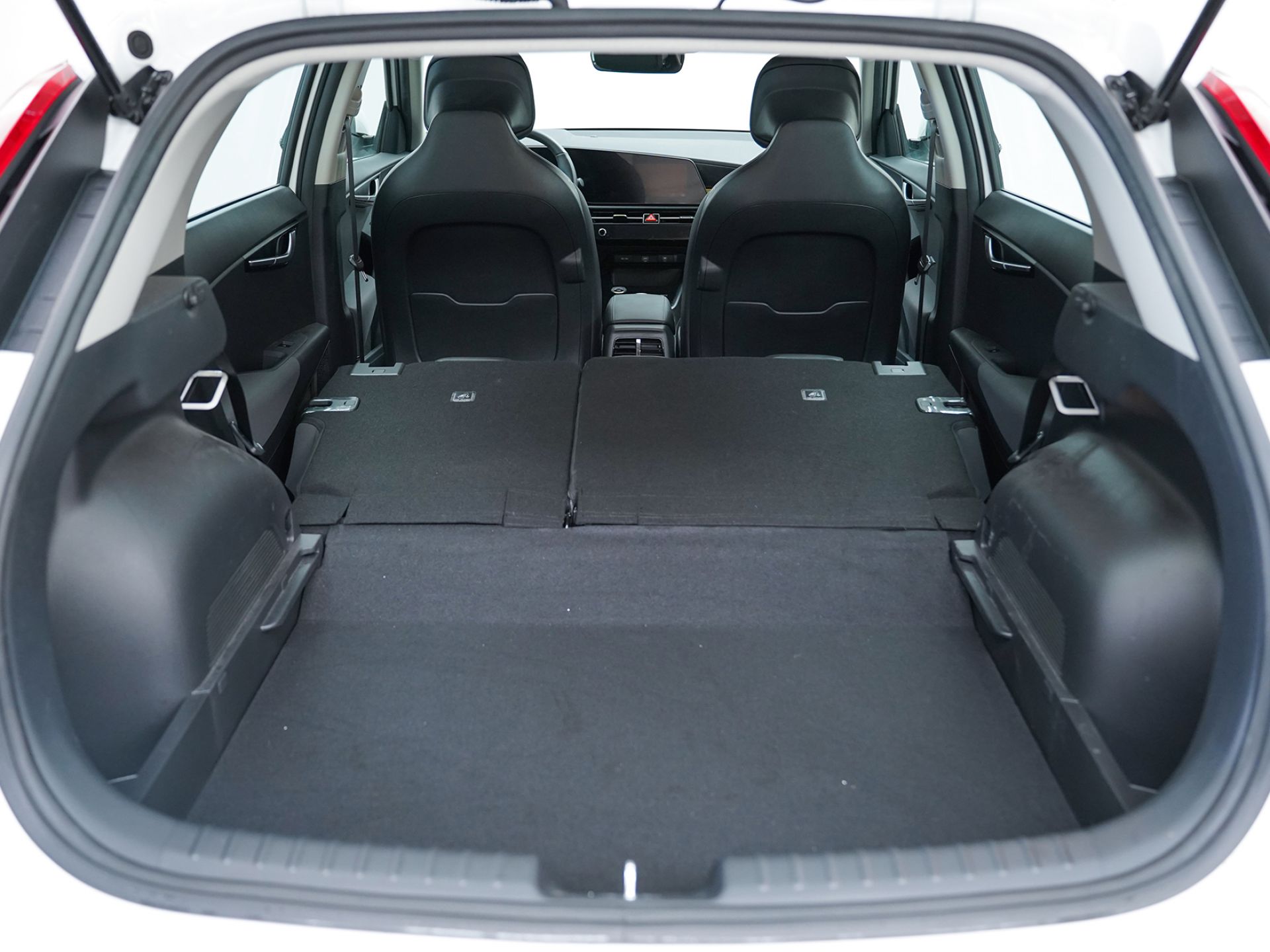 Kia Niro 1.6 GDi HEV 104kW (141CV) Drive