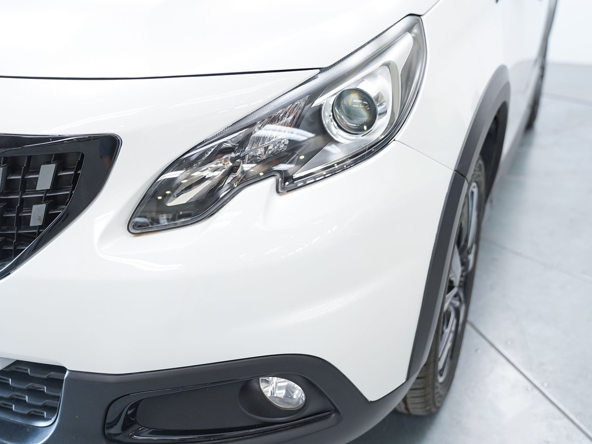 Peugeot 2008 Allure 1.2 PureTech 96KW (130CV)