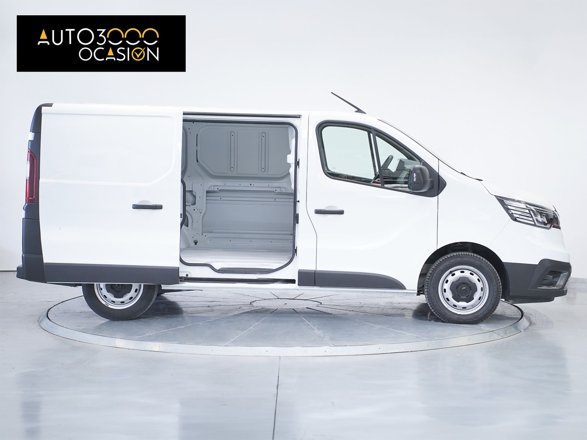 Renault Trafic Furgón L1H1 Blue dCi 96 Kw (130 CV) CUA