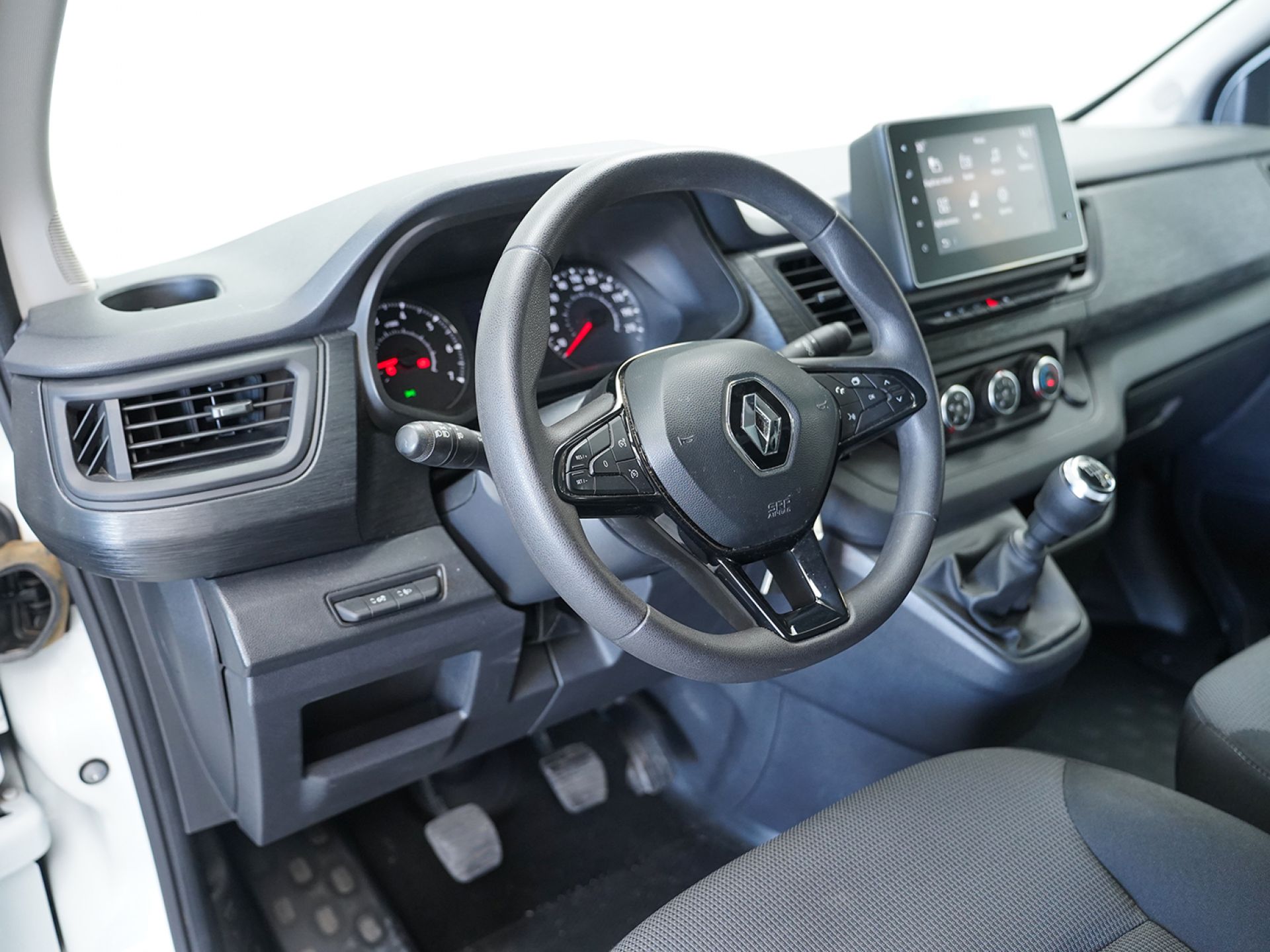 Renault Trafic Furgón L1H1 Blue dCi 96 Kw (130 CV) CUA