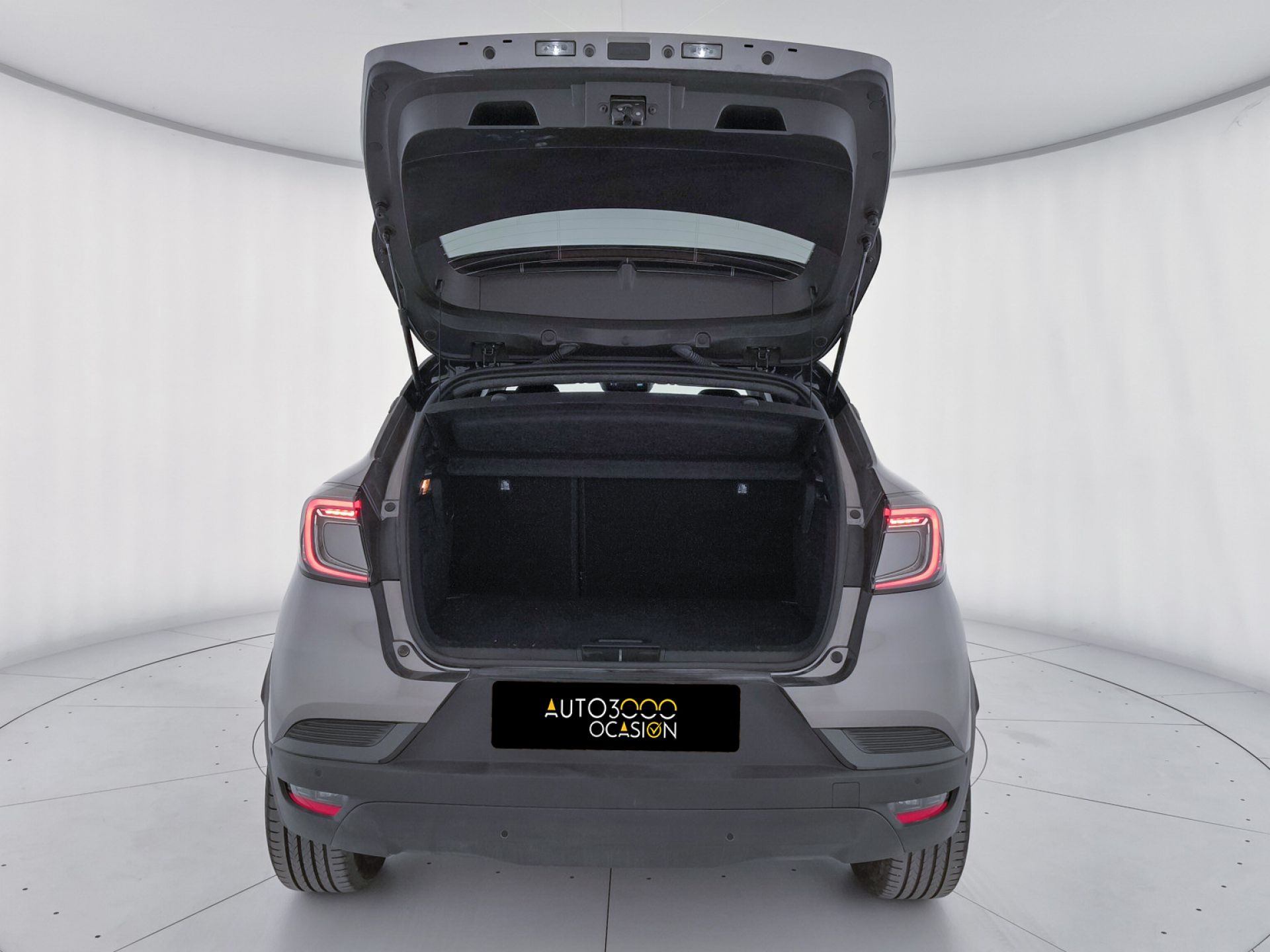Renault Captur techno Eco-G 100cv (74 kW)