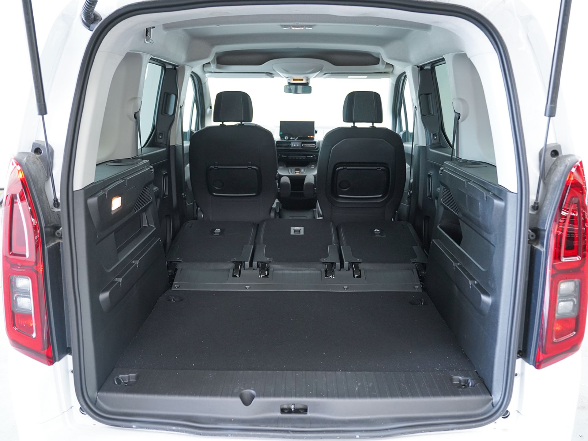Opel Combo GS 130 Cv 1.5 Td S/S AT8 €6.4 ebis