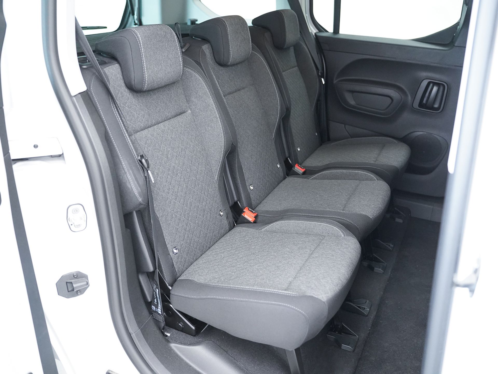 Opel Combo GS 130 Cv 1.5 Td S/S AT8 €6.4 ebis