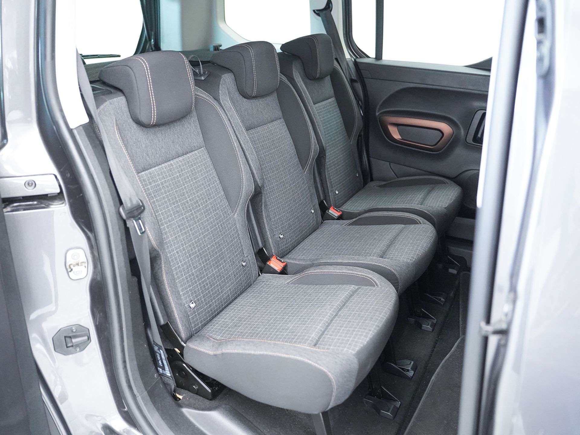Peugeot Rifter GT Business Stand. BlueHDi 130 S&S Man