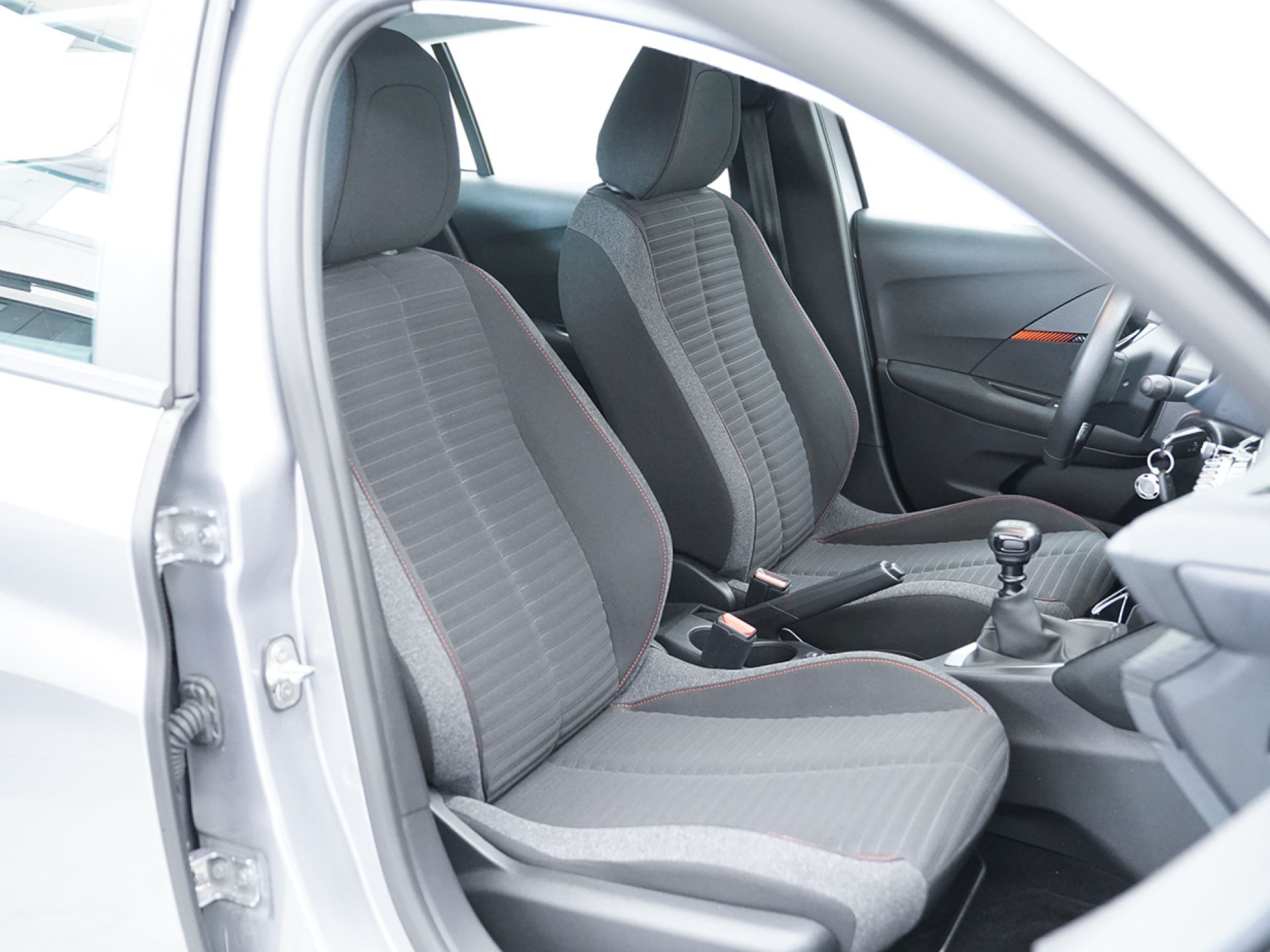 Peugeot 208 BlueHDi 73kW (100CV) Active Pack