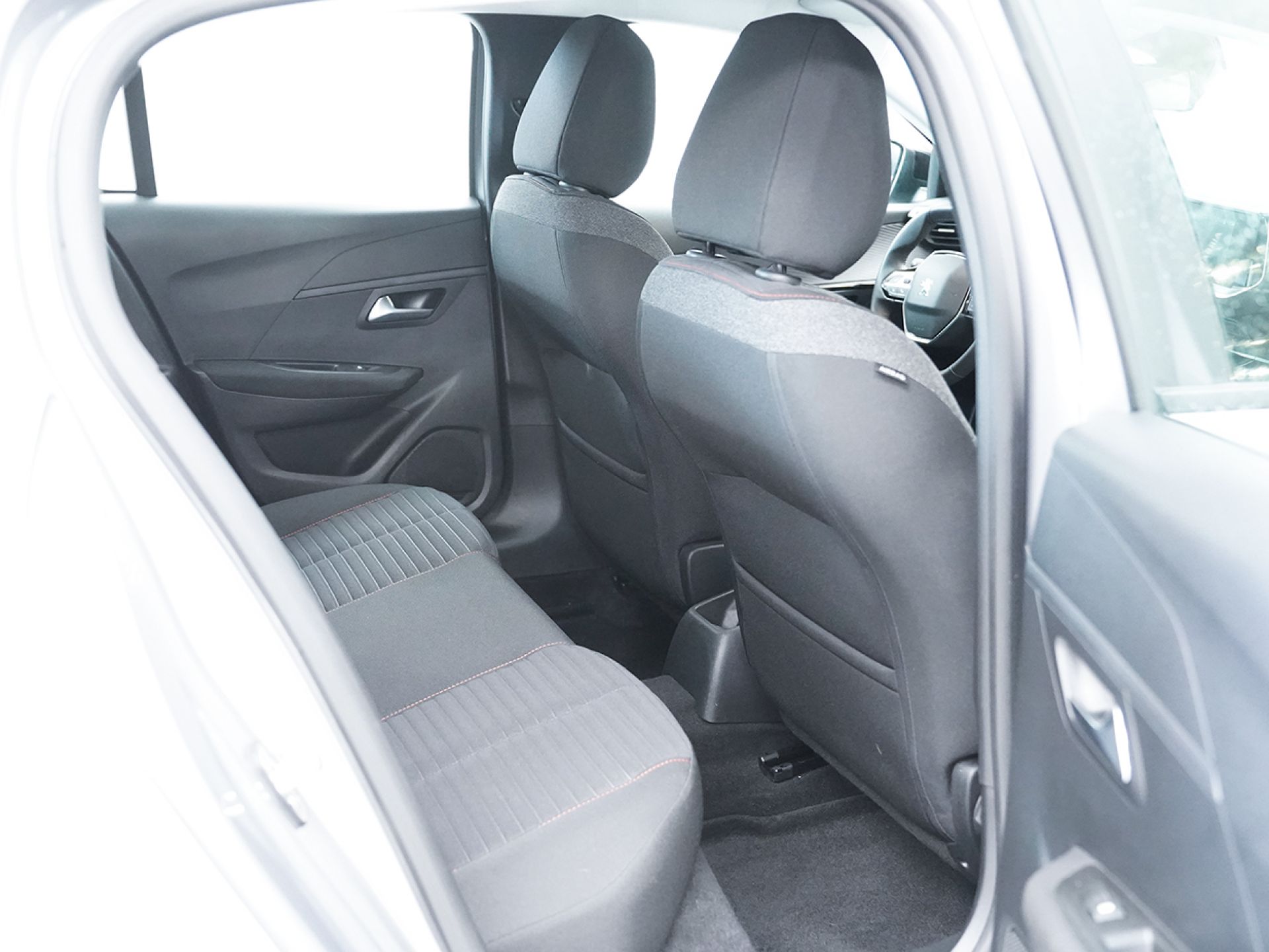 Peugeot 208 BlueHDi 73kW (100CV) Active Pack