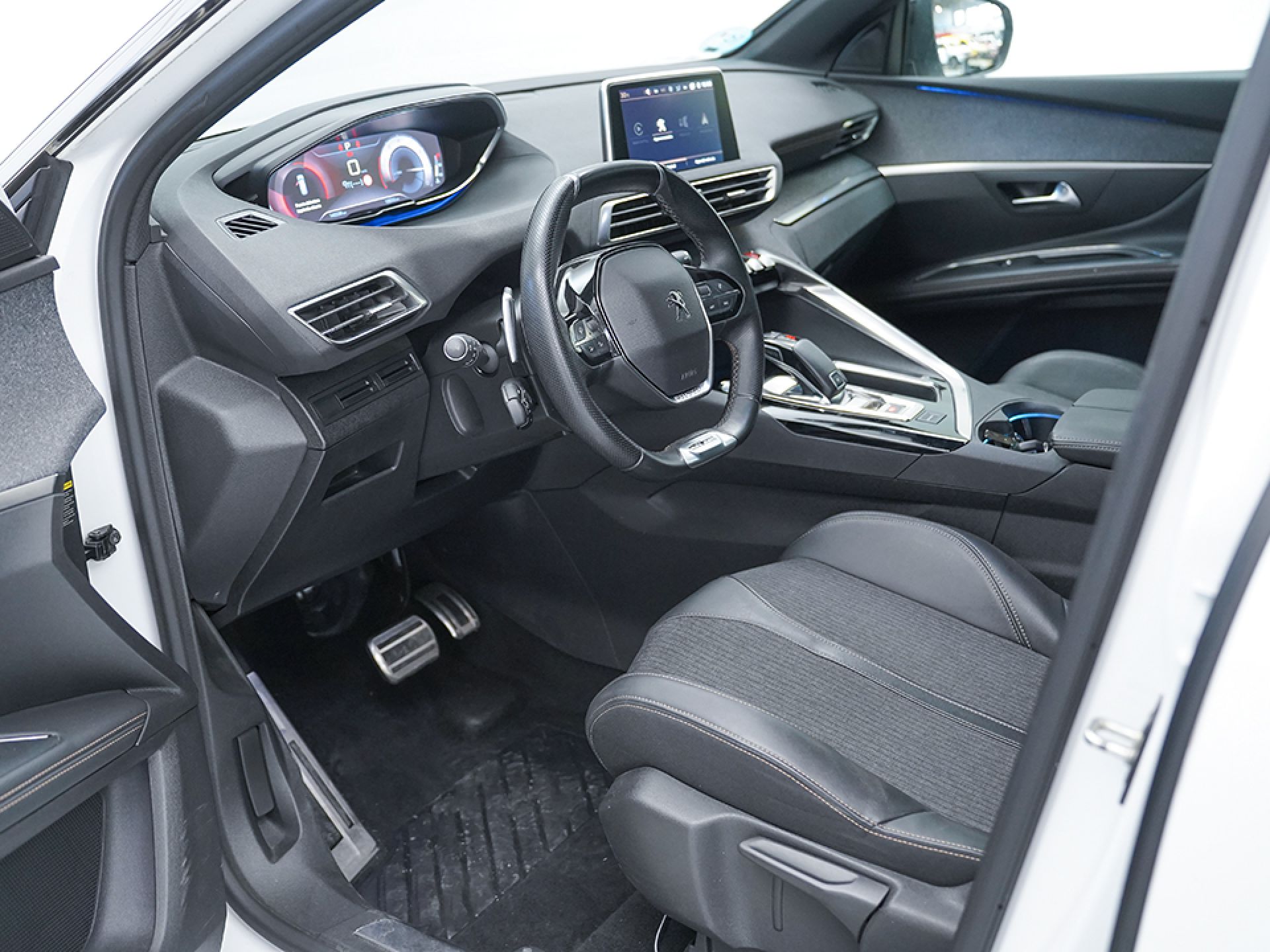 Peugeot 5008 GT-Line 1.2L PureTech 96kW (130CV) EAT8