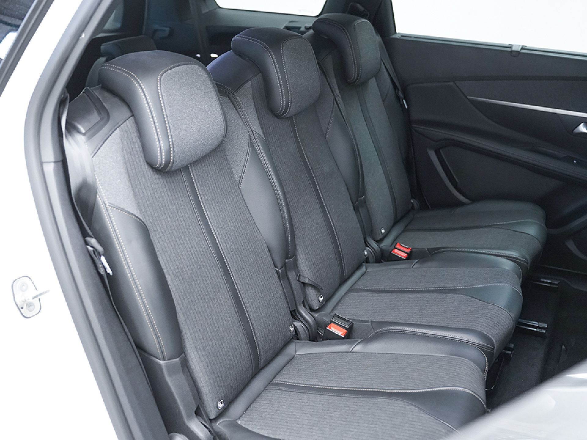 Peugeot 5008 GT-Line 1.2L PureTech 96kW (130CV) EAT8