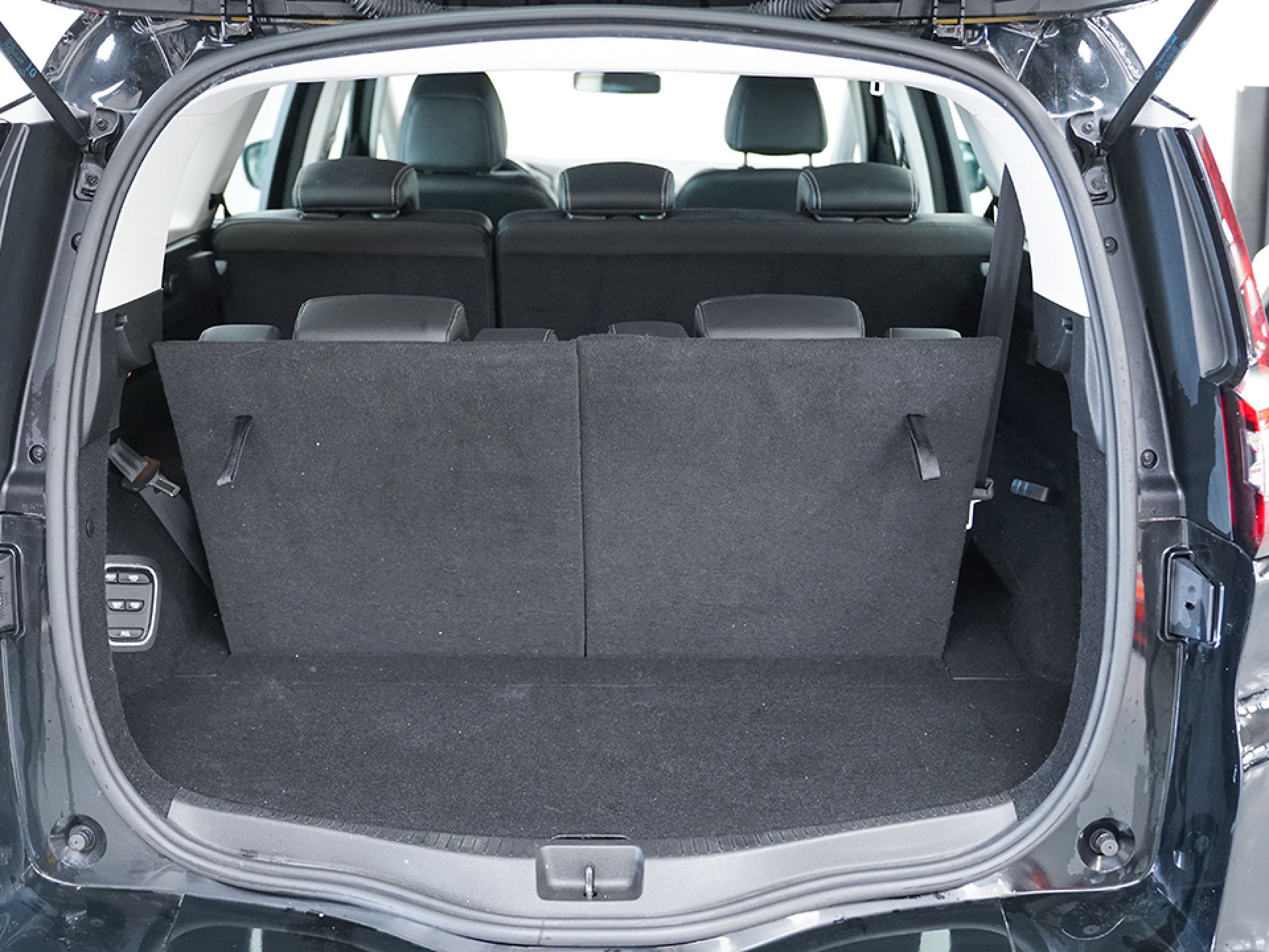 Renault Grand Scenic Zen GPF TCe 118kW (160CV) - 18