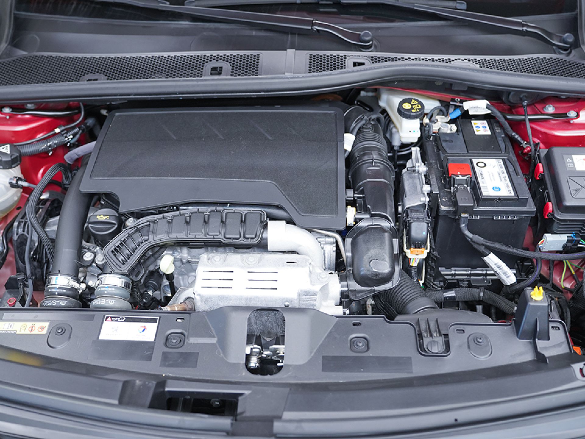 Peugeot 2008 Allure Pack Puretech 130 S&S EAT8