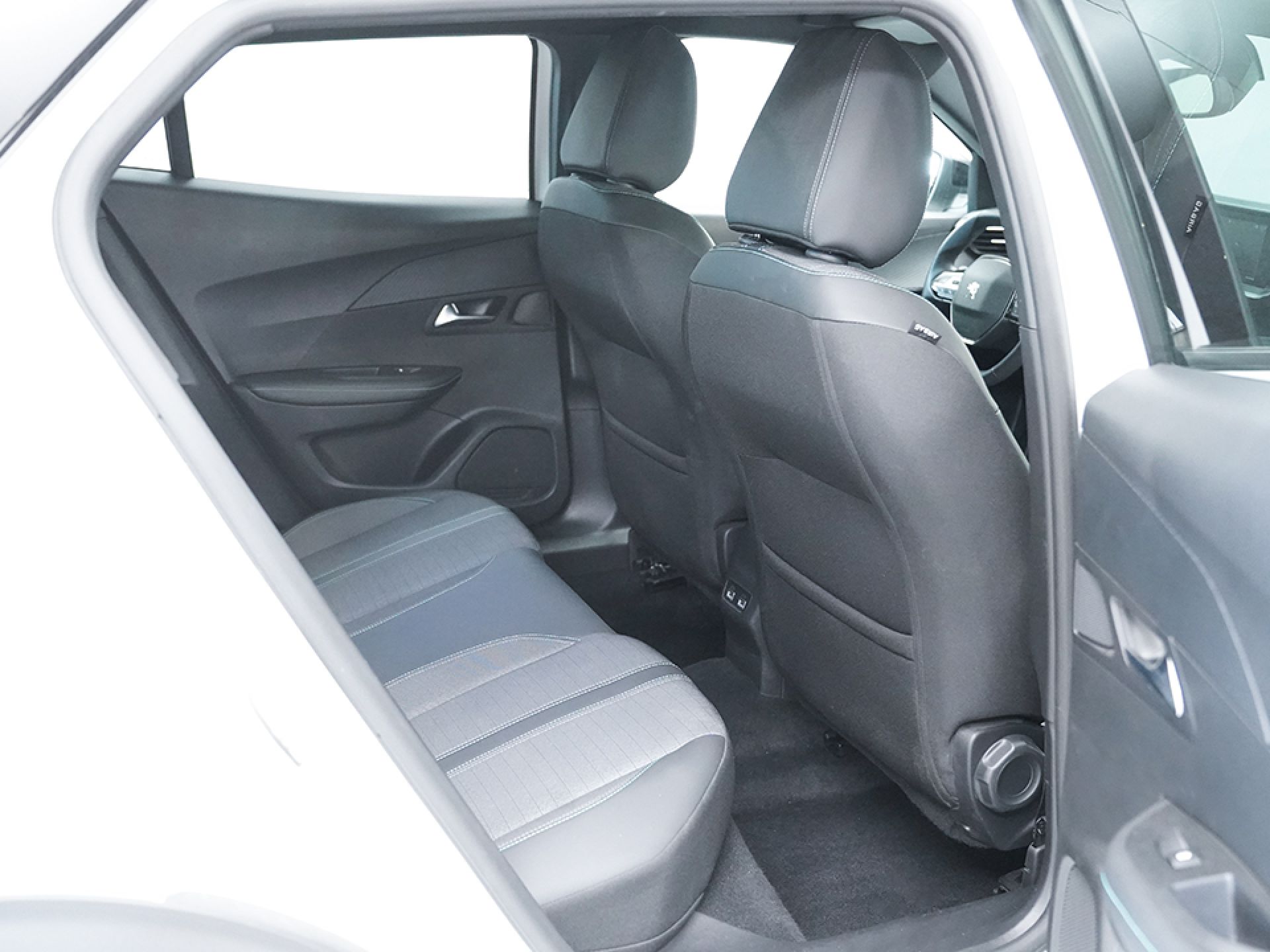 Peugeot 2008 Allure Pack Puretech 130 S&S EAT8