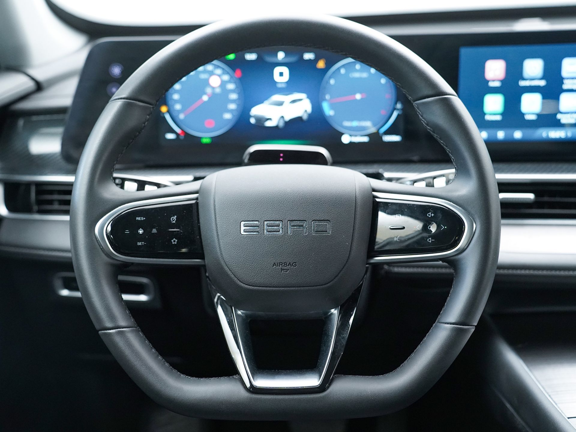 Ebro S700 1.6 TGDI Luxury 7 DCT