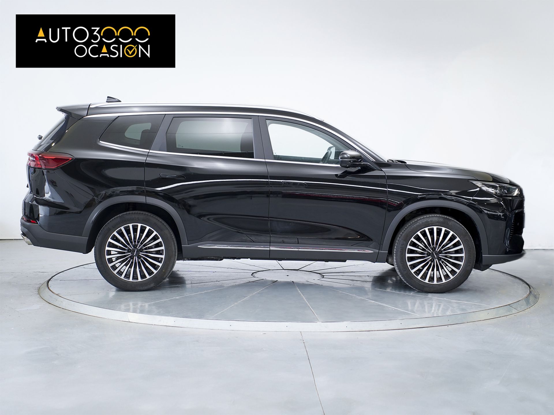 Ebro S800 1.6 TGDI Luxury 7 DCT