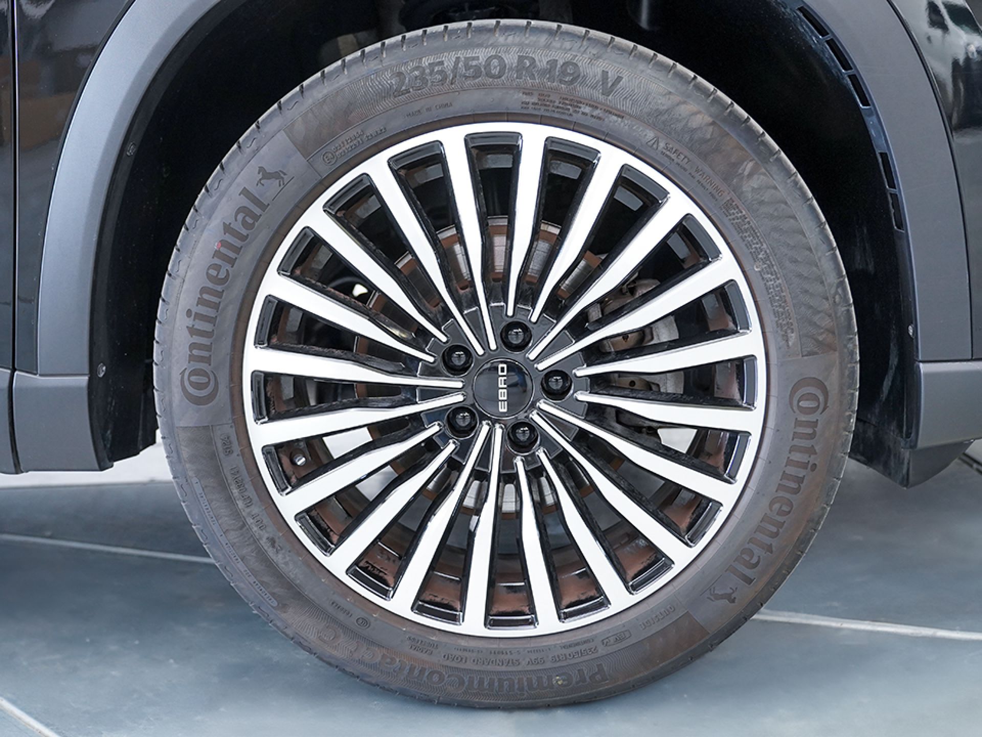 Ebro S800 1.6 TGDI Luxury 7 DCT