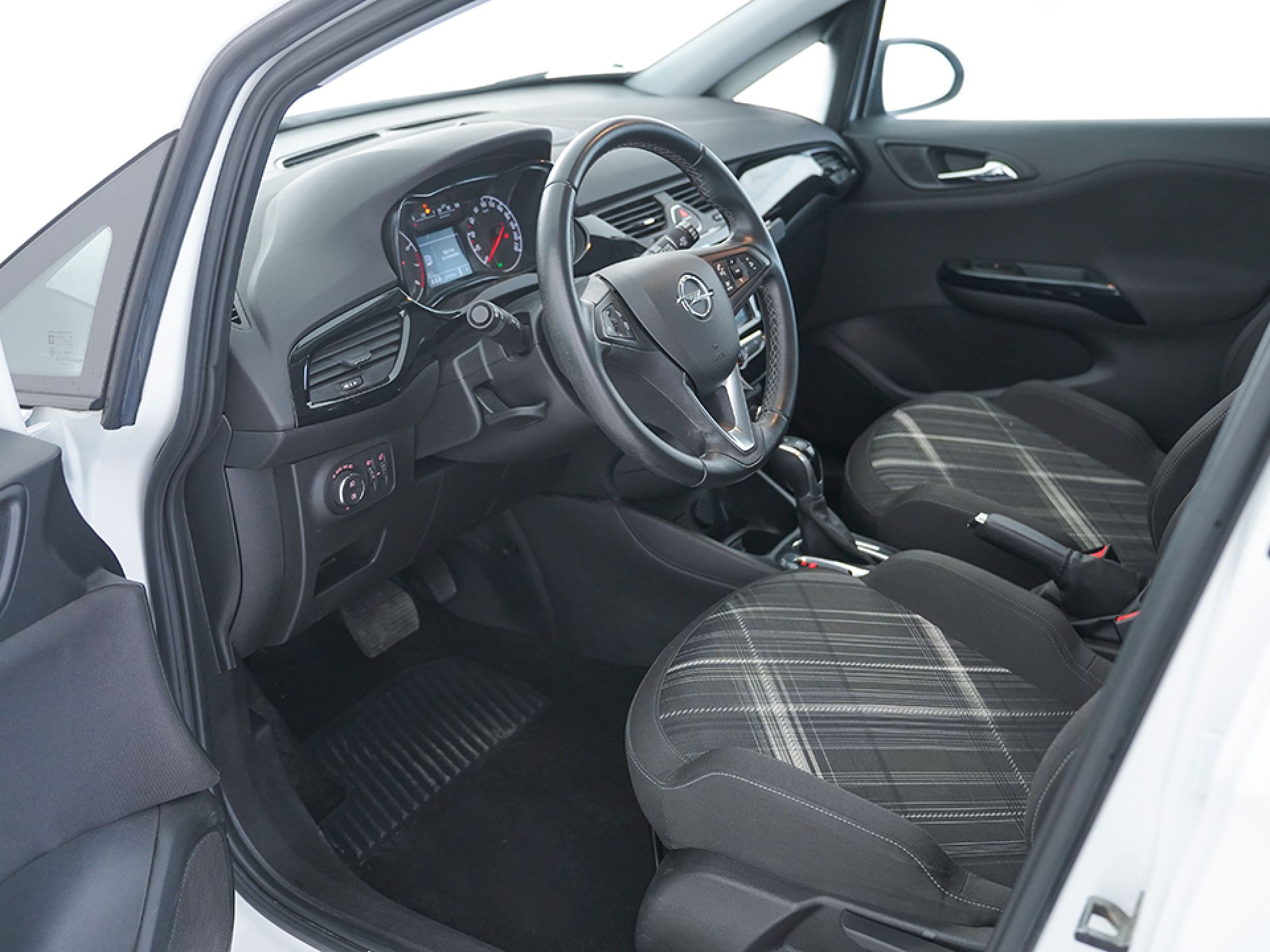 Opel Corsa 1.4 66kW (90CV) Design Line Auto