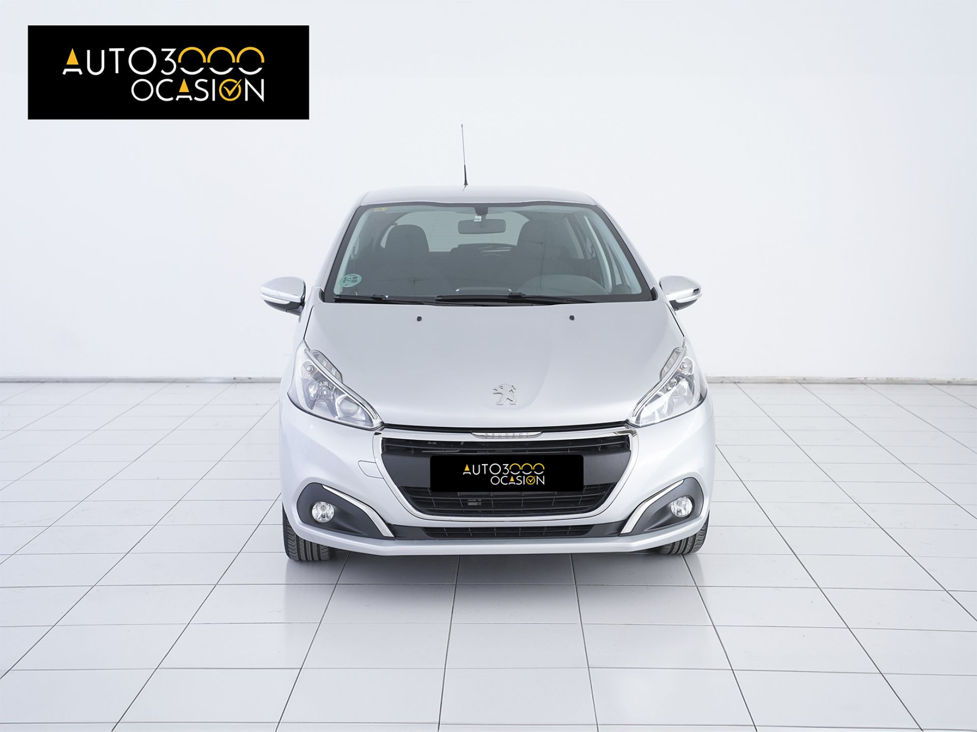 Peugeot 208 5P STYLE 1.2L PureTech 60KW (82CV)