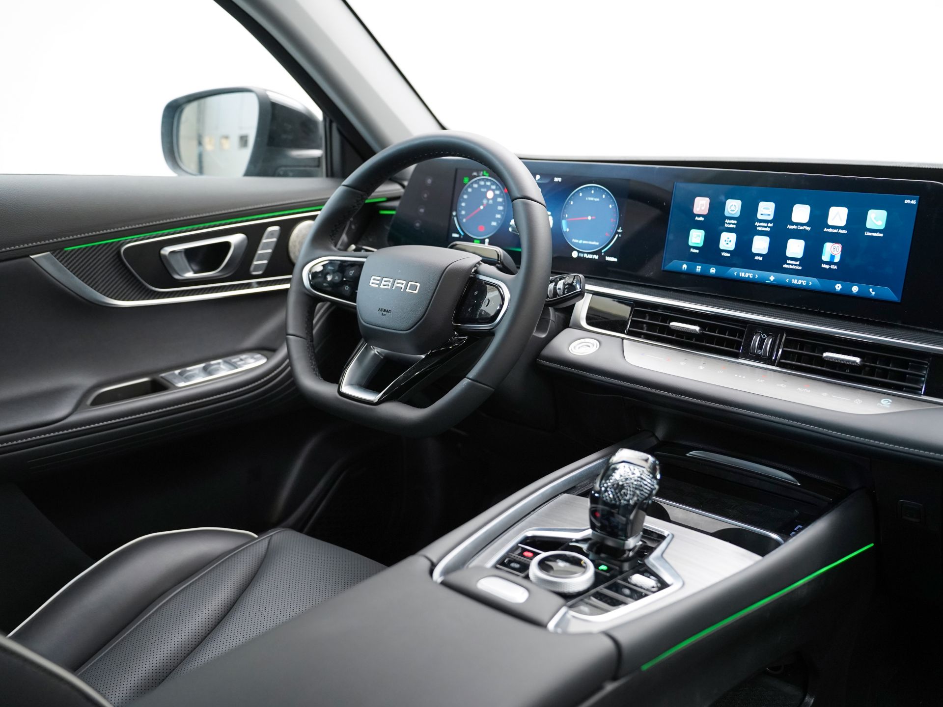 Ebro S700 1.6 TGDI Luxury 7 DCT