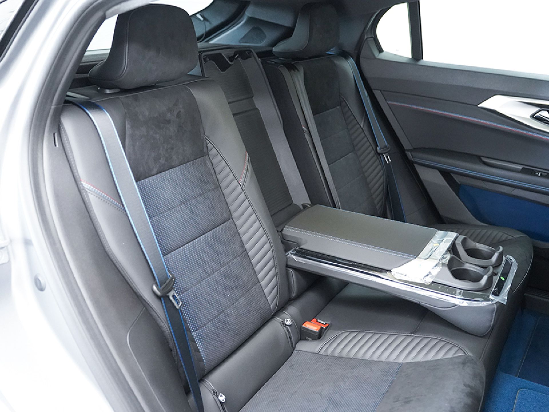 Renault Rafale Atelier Alpine hyper hybrid E-Tech 4x4 300CV (221kW)
