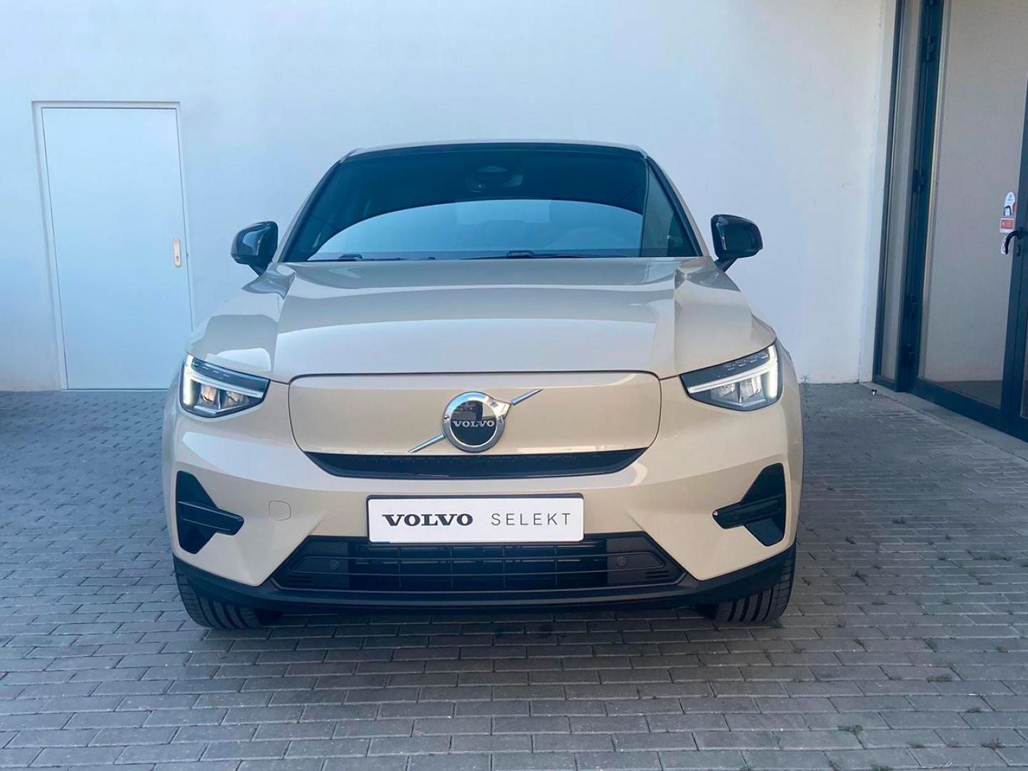 Volvo EC40 Single Motor Extended Range Plus