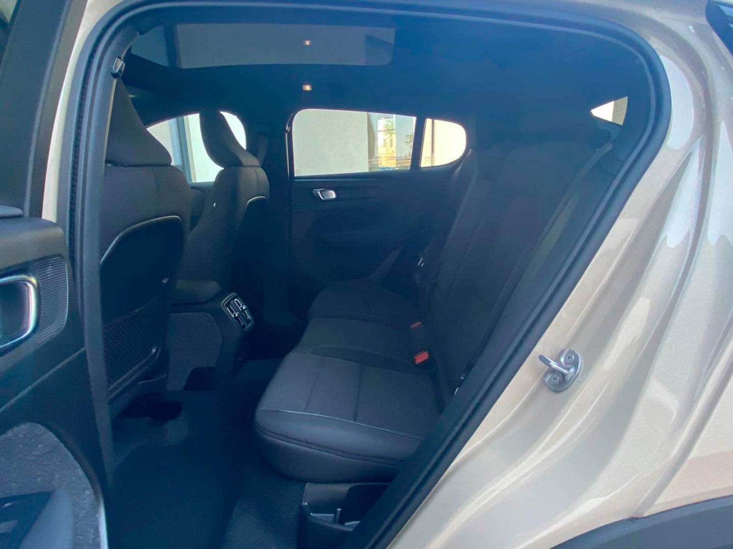 Volvo EC40 Single Motor Extended Range Plus