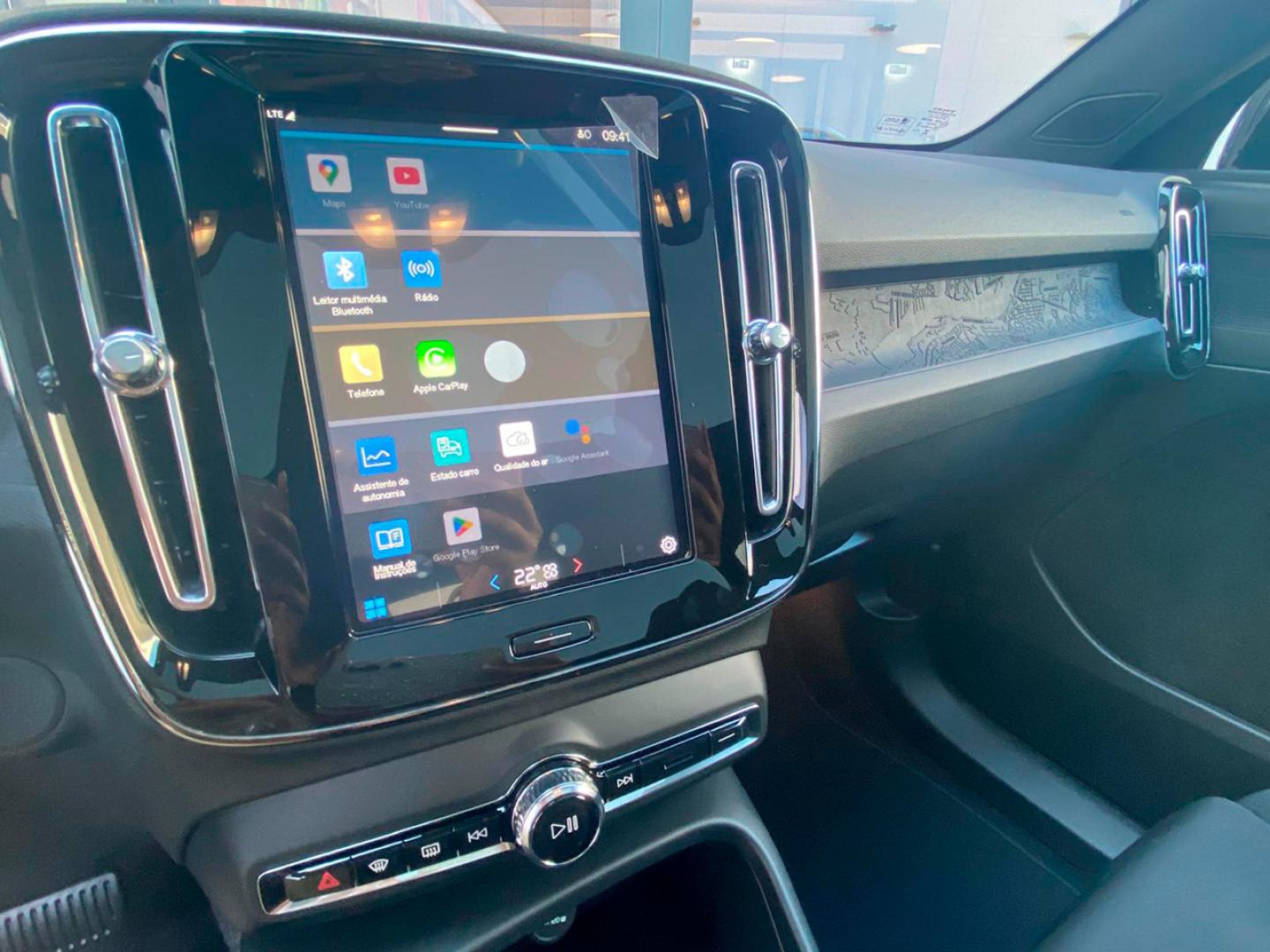 Volvo EC40 Single Motor Extended Range Plus