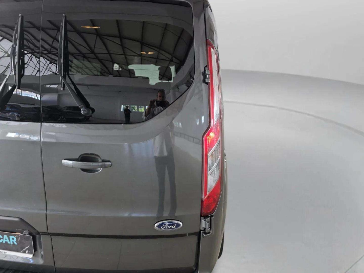 Ford Transit 2.0 TDCi 130cv 330 L3H2 Trend