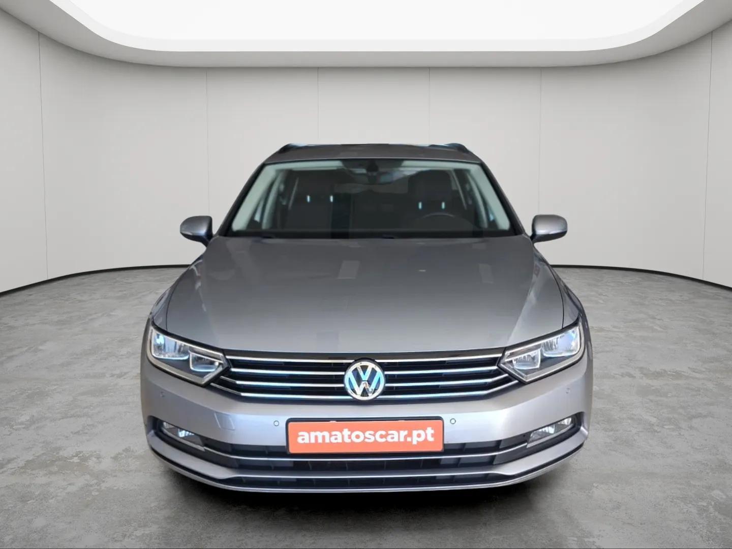 Volkswagen Passat 1.6 TDI CONFORTLINE VARIANT