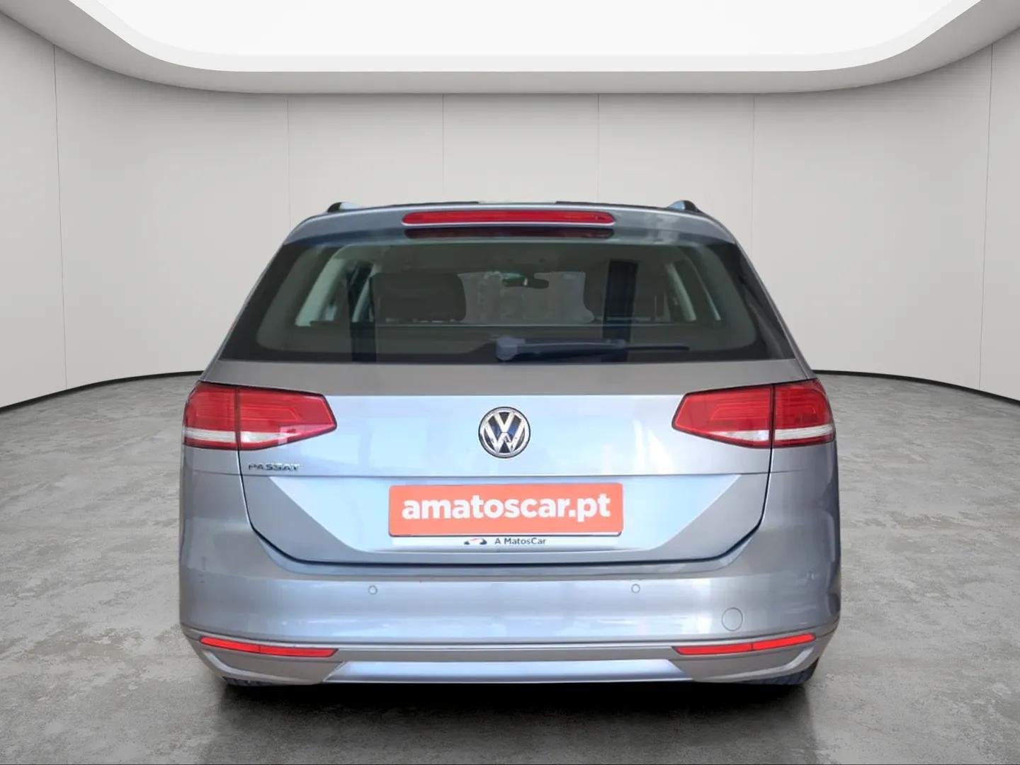 Volkswagen Passat 1.6 TDI CONFORTLINE VARIANT