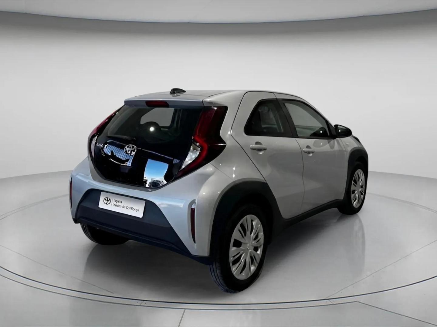 Toyota Aygo X 1.0 VVT-i play