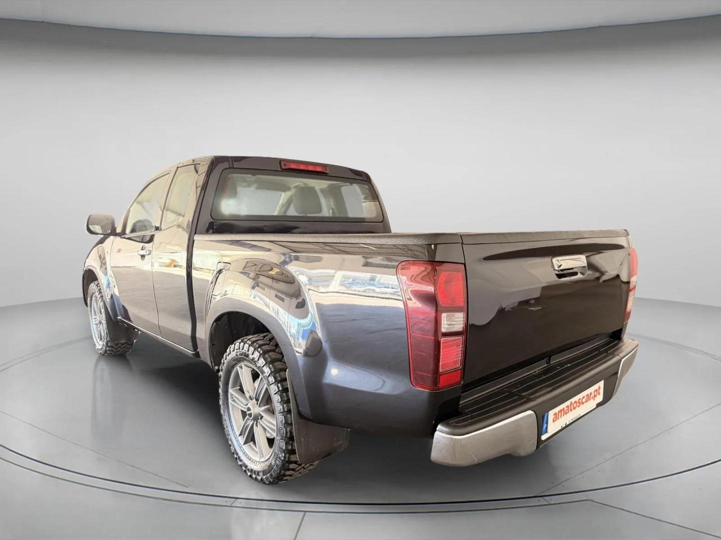 Isuzu D-Max 1.9 CAB LONGA 4X4 LS
