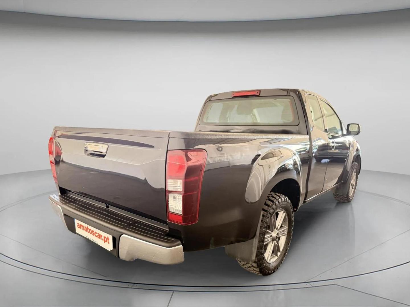 Isuzu D-Max 1.9 CAB LONGA 4X4 LS