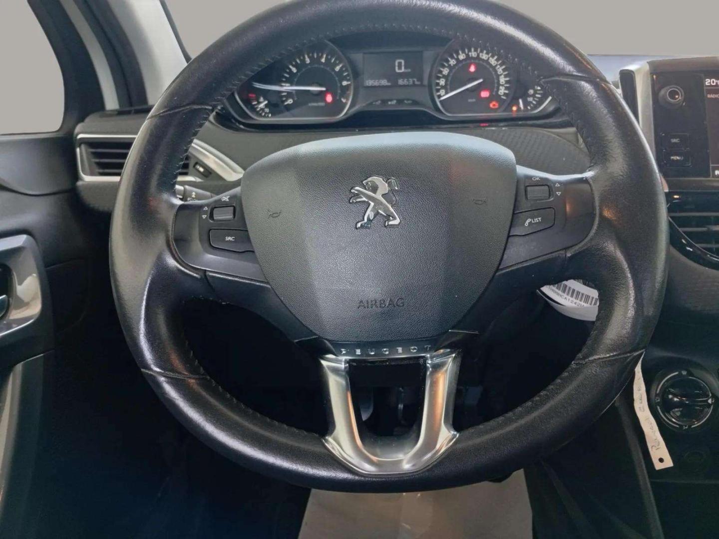 Peugeot 2008 Allure 1.2 PureTech 82 CVM5