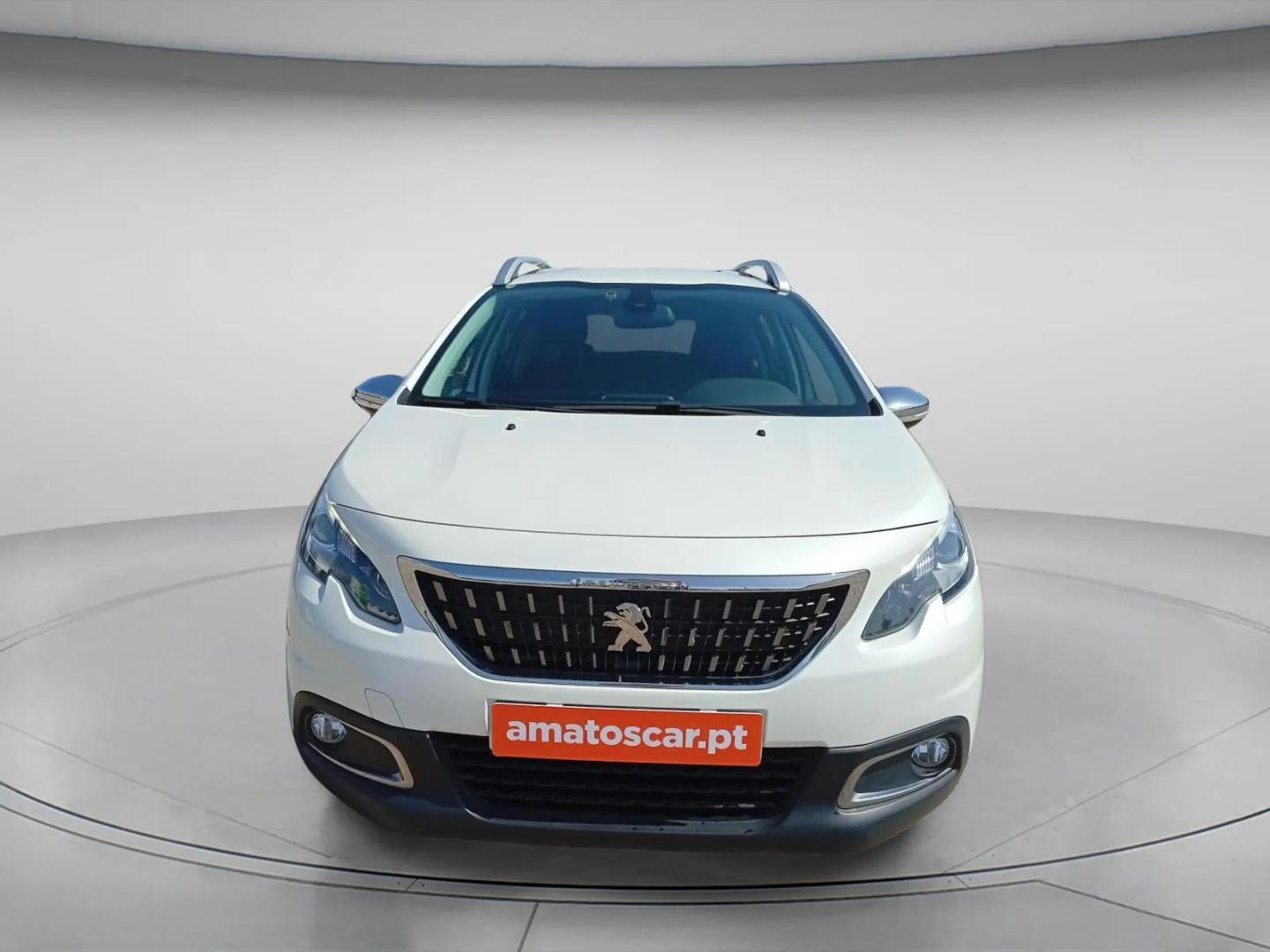 Peugeot 2008 Allure 1.2 PureTech 82 CVM5