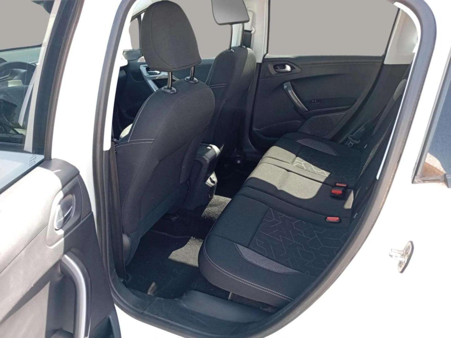 Peugeot 2008 Allure 1.2 PureTech 82 CVM5