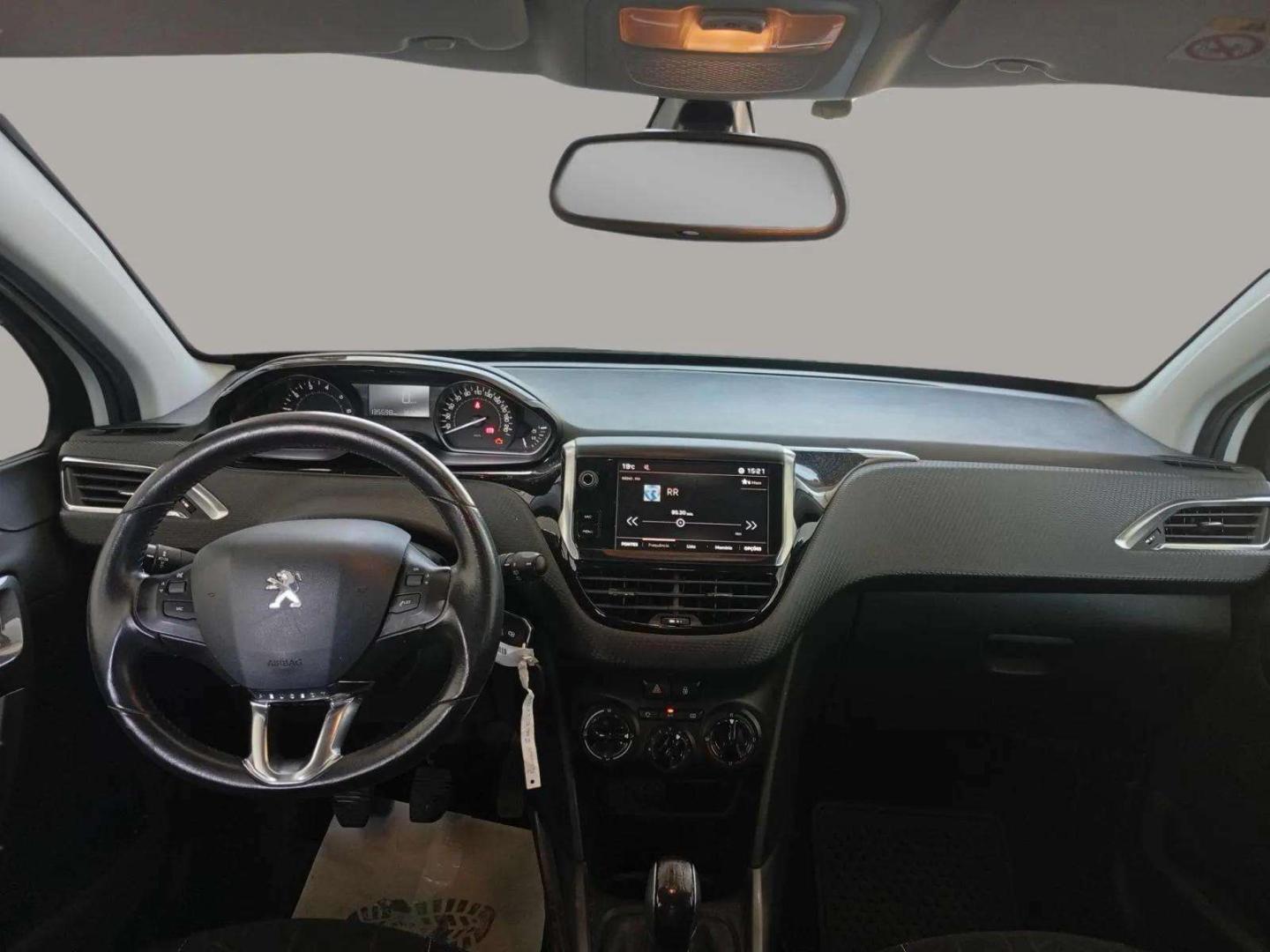 Peugeot 2008 Allure 1.2 PureTech 82 CVM5