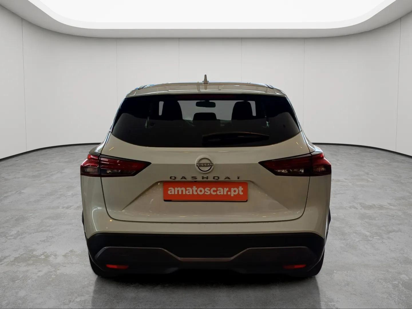 Nissan Qashqai 1.3 158cv mHEV AT 4x2 N-Connecta LED + S