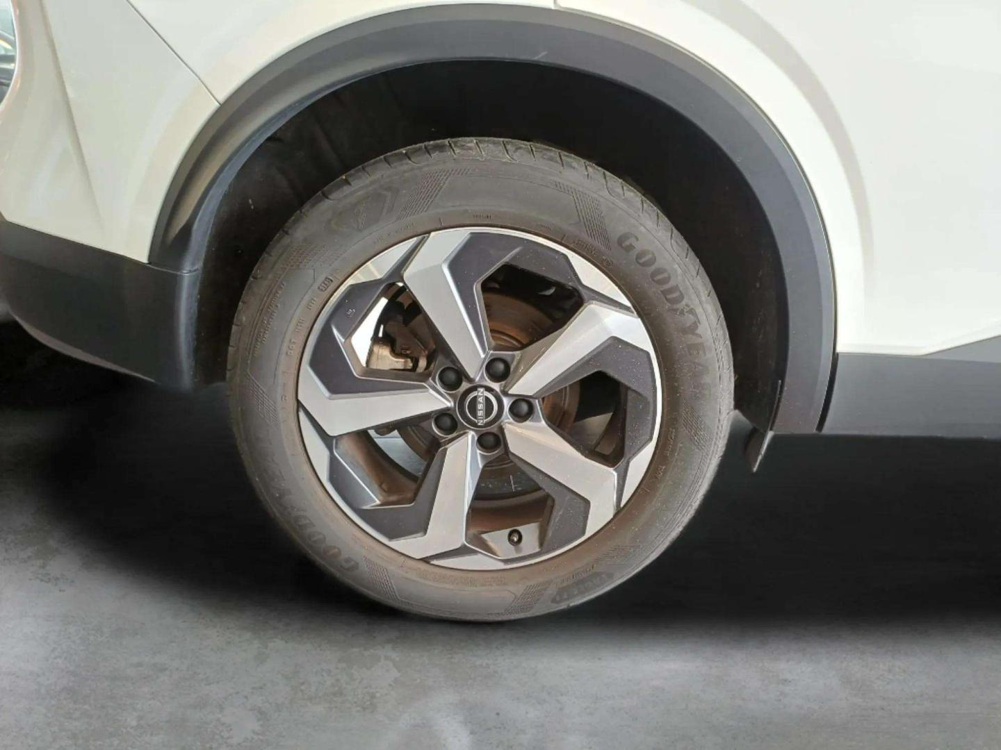 Nissan Qashqai 1.3 158cv mHEV AT 4x2 N-Connecta LED + S