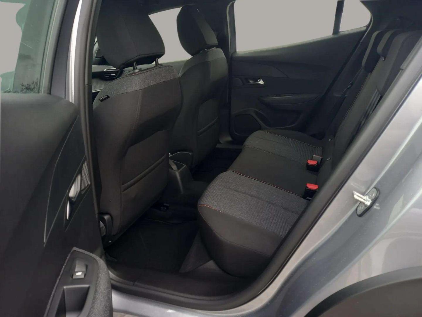 Peugeot 2008 1.2 100 cv Style