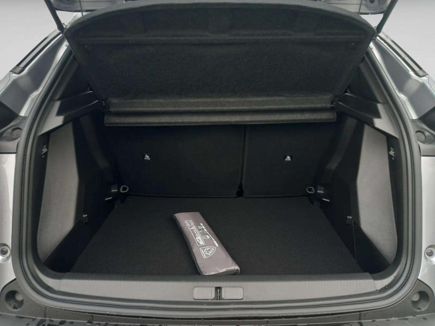 Peugeot 2008 1.2 100 cv Style