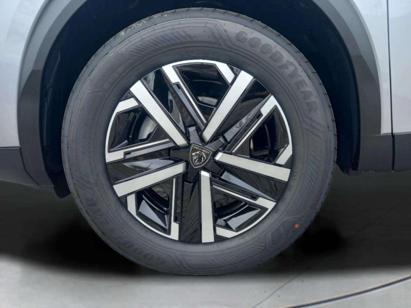 Peugeot 2008 1.2 100 cv Style